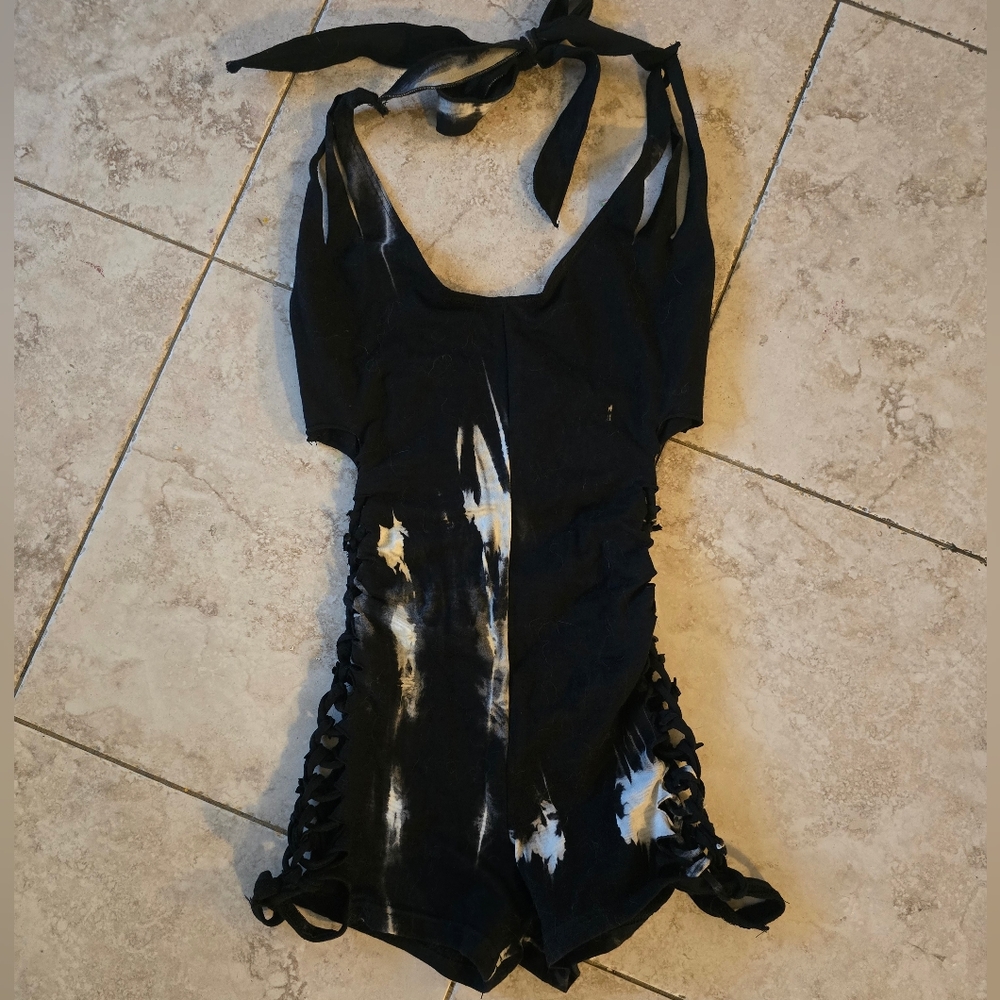 Endless Horizon Shredded Romper - Black